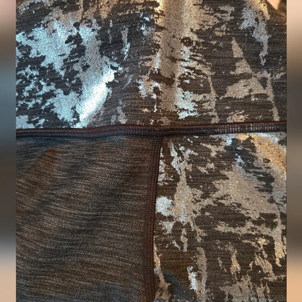 NWOT Lululemon Wunder Under HR Tight  Gray And Silver  Leggings